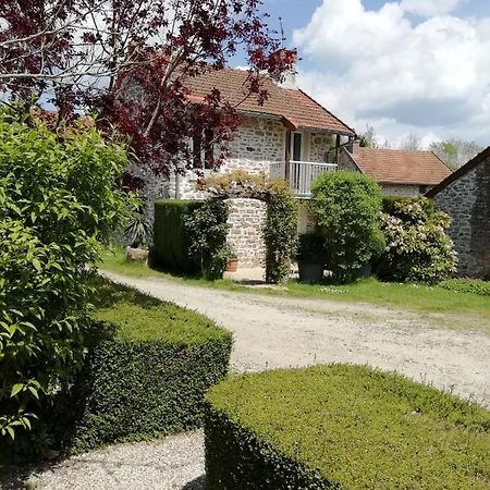 Gite Du Mont De Transet Thauron エクステリア 写真
