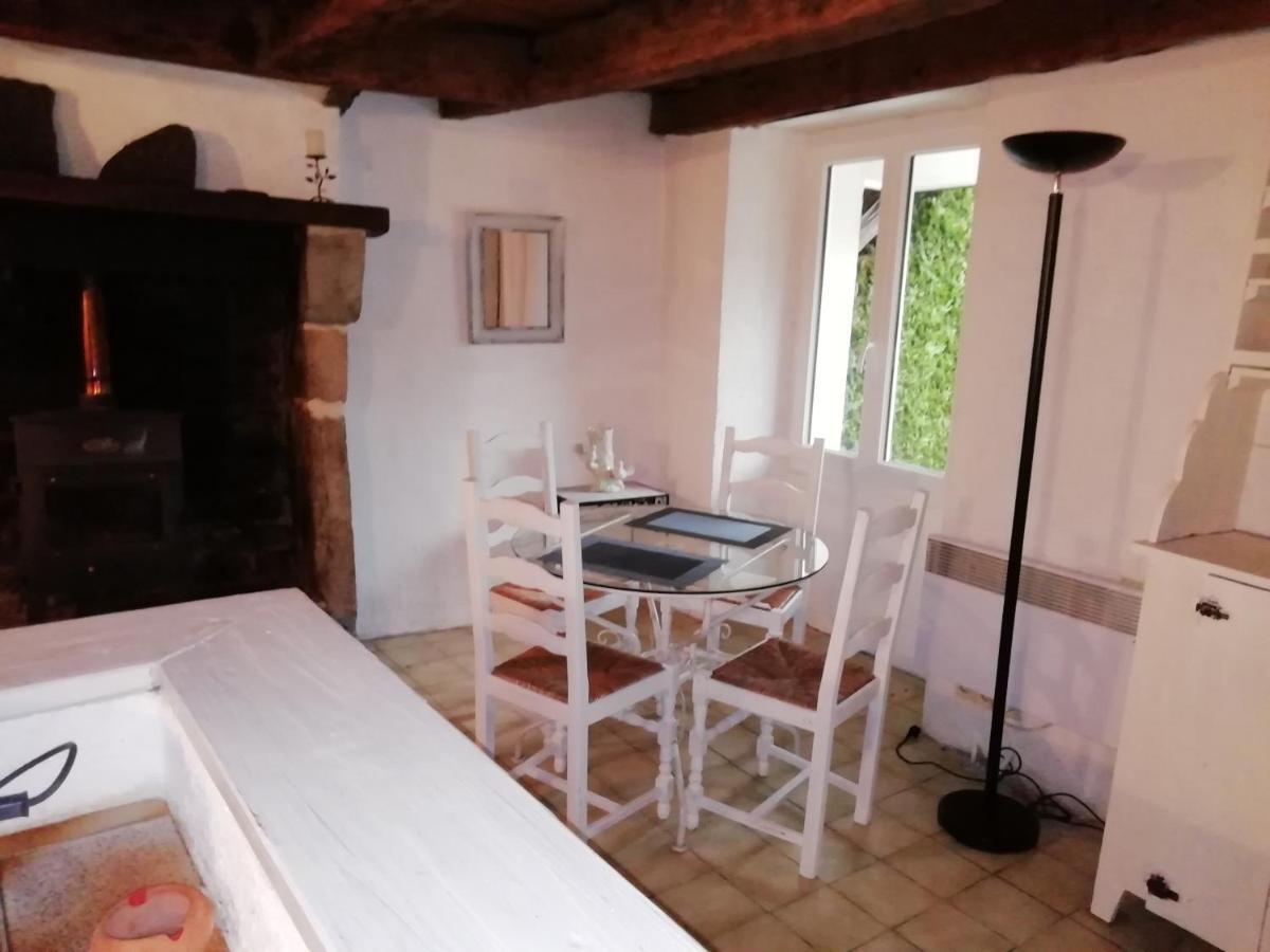 Gite Du Mont De Transet Thauron エクステリア 写真